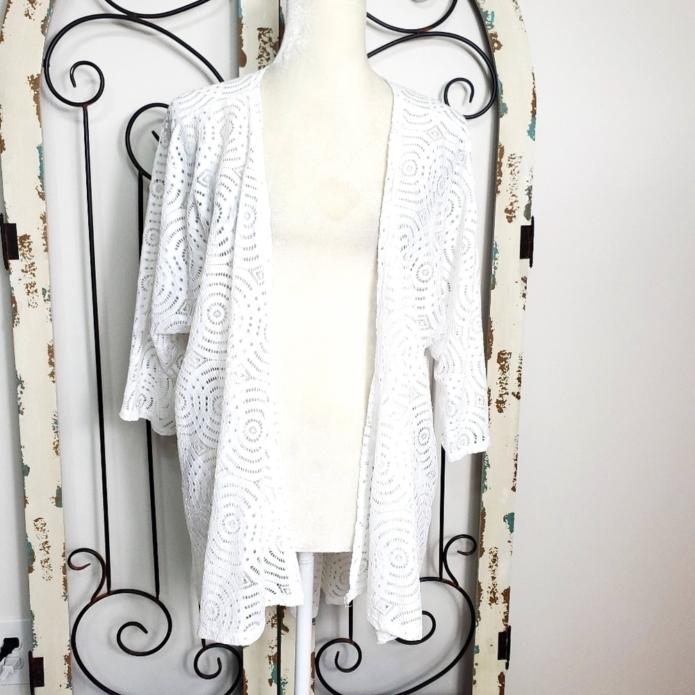 LuLaRoe lacey kimono medium - Picture 3 of 8